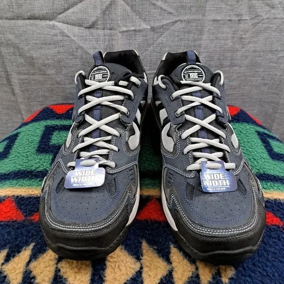 NEW Skechers Wide With Men Sneakers 50650 Size 13
